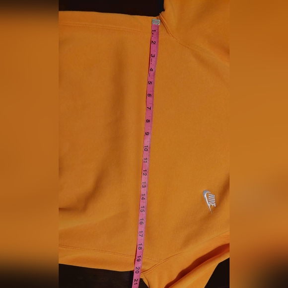 Orange Nike Pullover size adult small - Picture 3 of 7